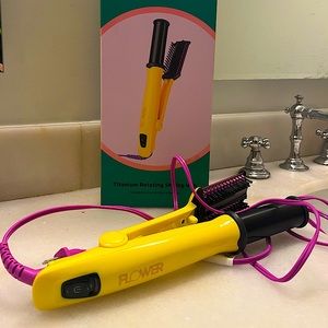 Flower Hair Tools Titanium 1.25" Rotating Styling Iron